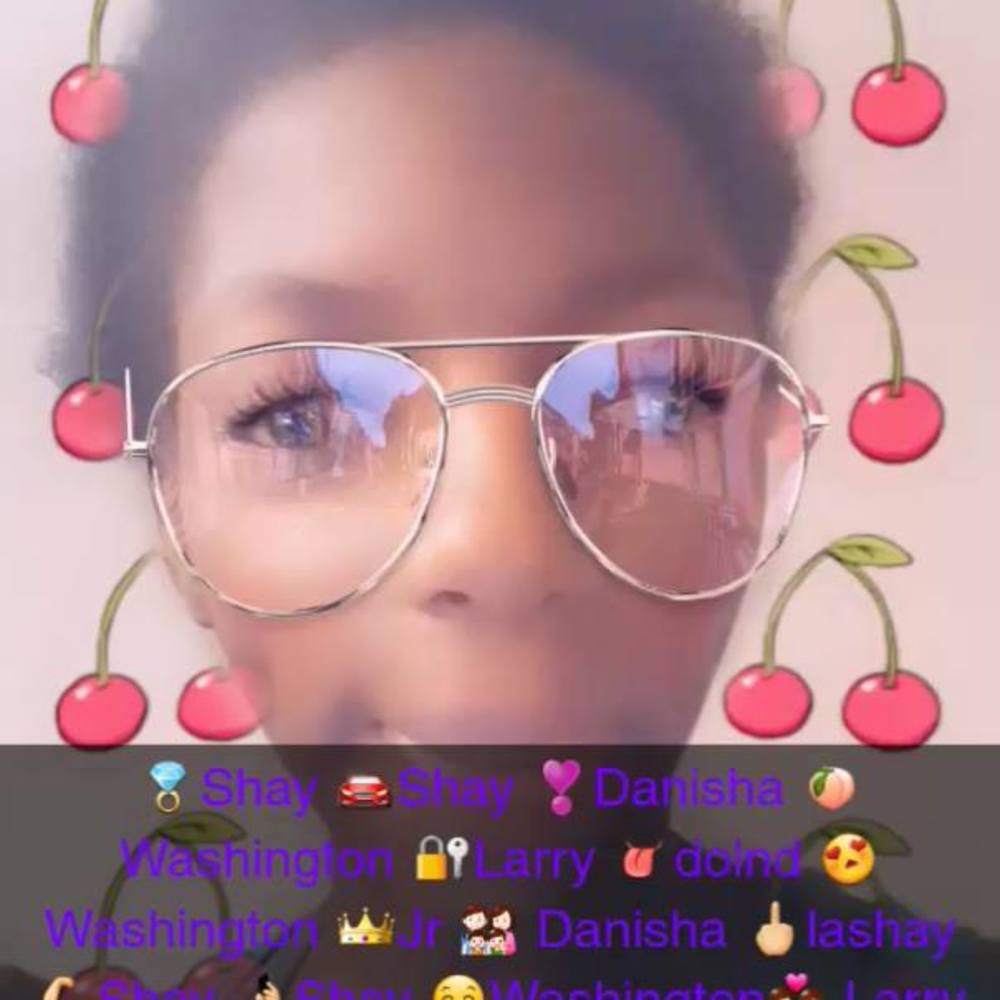 Meet your Posher, Lashay